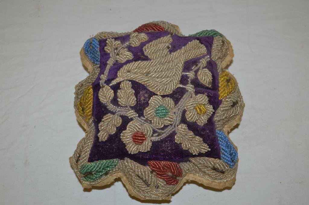 Native American Iroquois Niagara Bead Work Pillow (1 of 6)