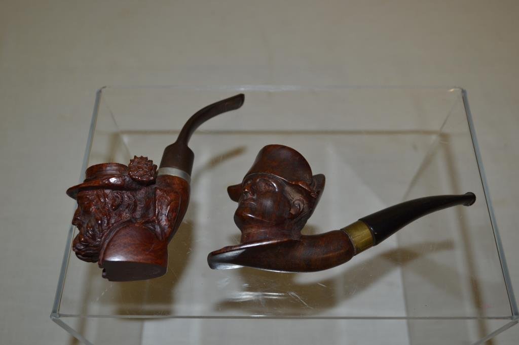 2 Hand Carved Wooden Pipes (1 of 10)