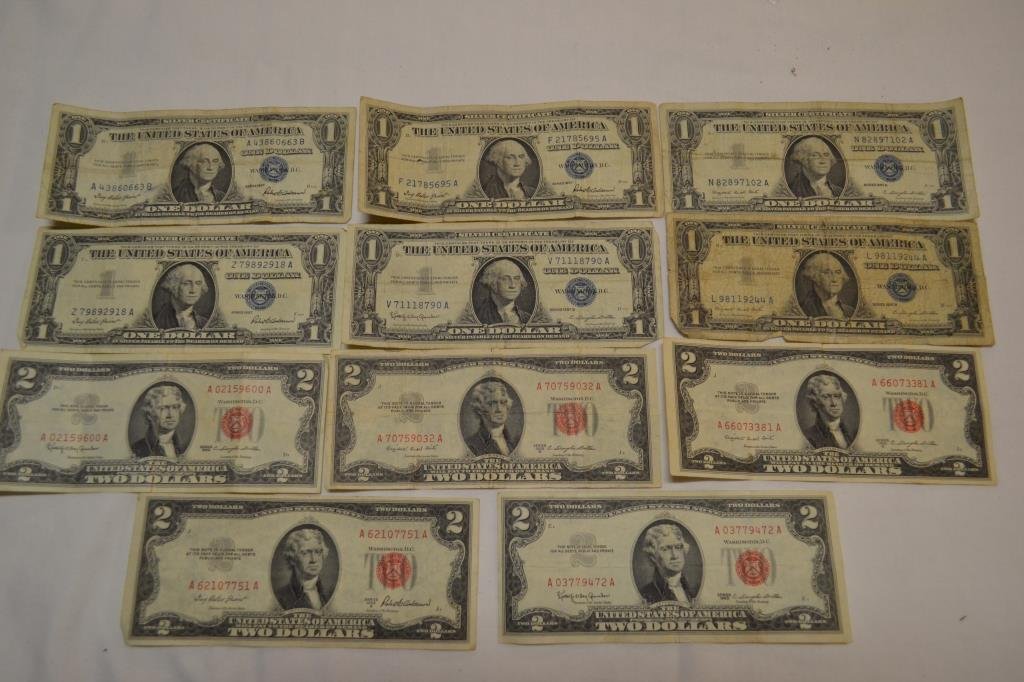 Currency. $2 Bills and $1 Silver Certificates (1 of 10)