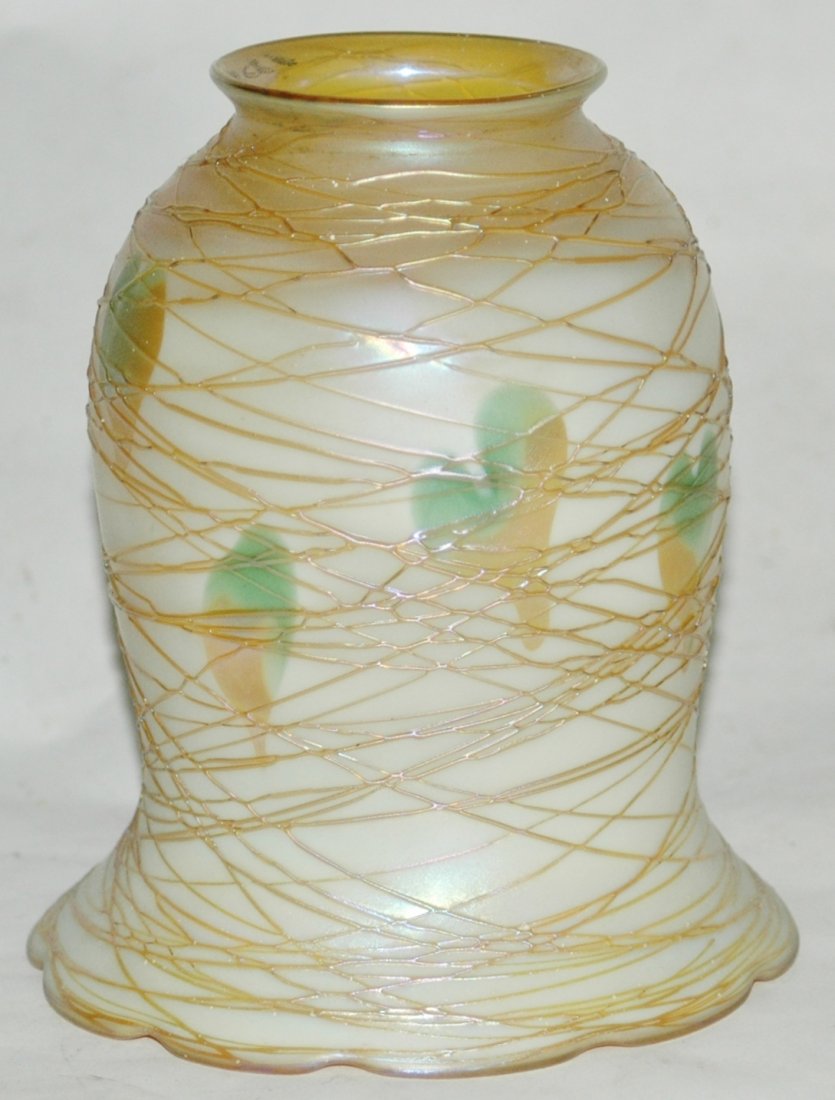 Quezal Blown Glass Threaded 5" Lamp Shade (1 of 3)