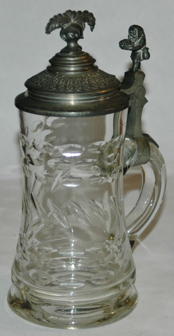 Blown Glass 1/2L stein with faceted body and dwarf: Blown Glass 1/2L faceted body with fancy pewter relief lid with knights armor finial and dwarf thumblift. Mint