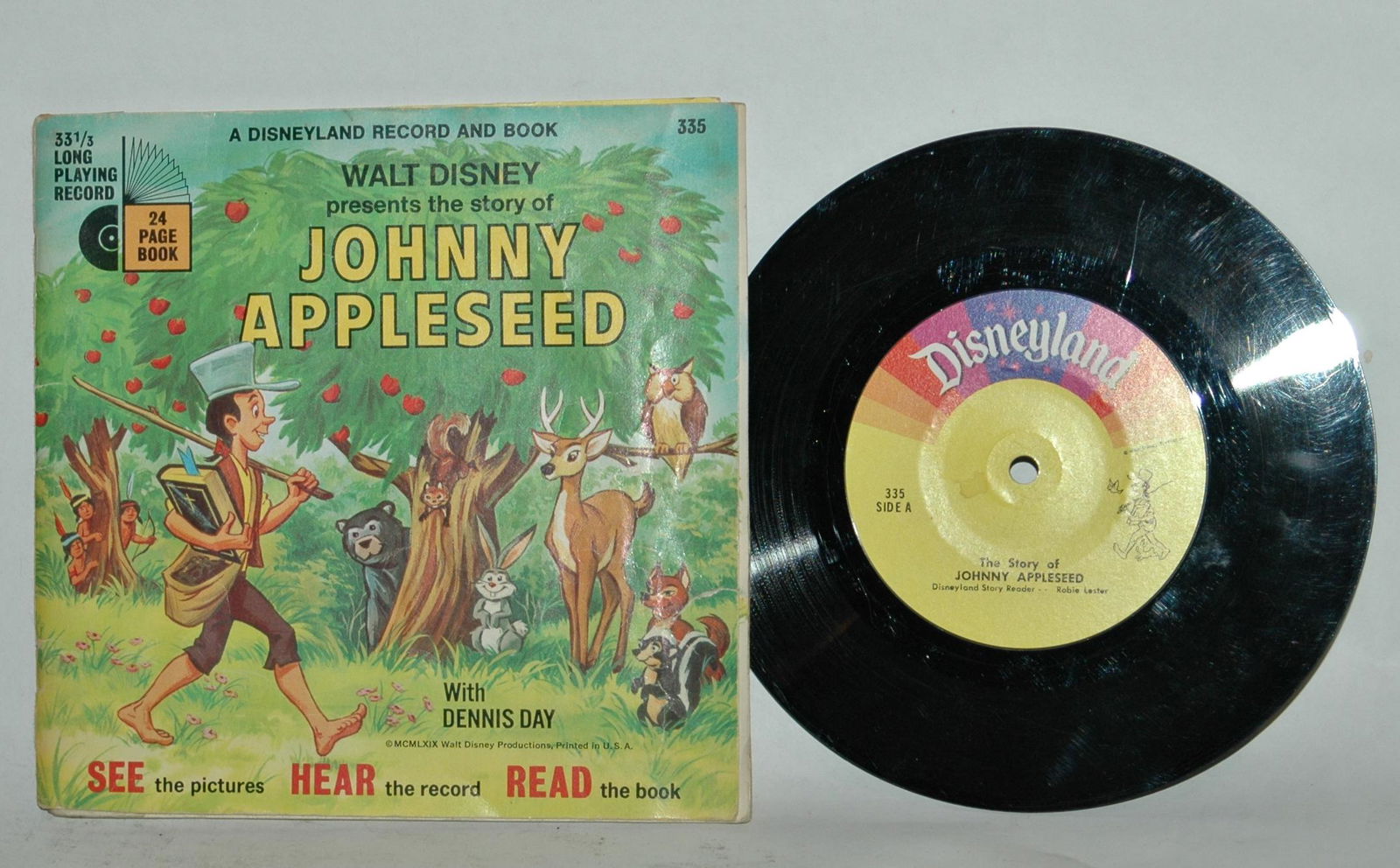 1969 Johnny Appleseed Disneyland Record & Book: Vintage 1969 Walt Disney presents the story of Johnny Appleseed. A Disneyland record and book. 24 page book with full color illustrations and a 7 inch 33-1/2 RPM long playing record. The narrator read