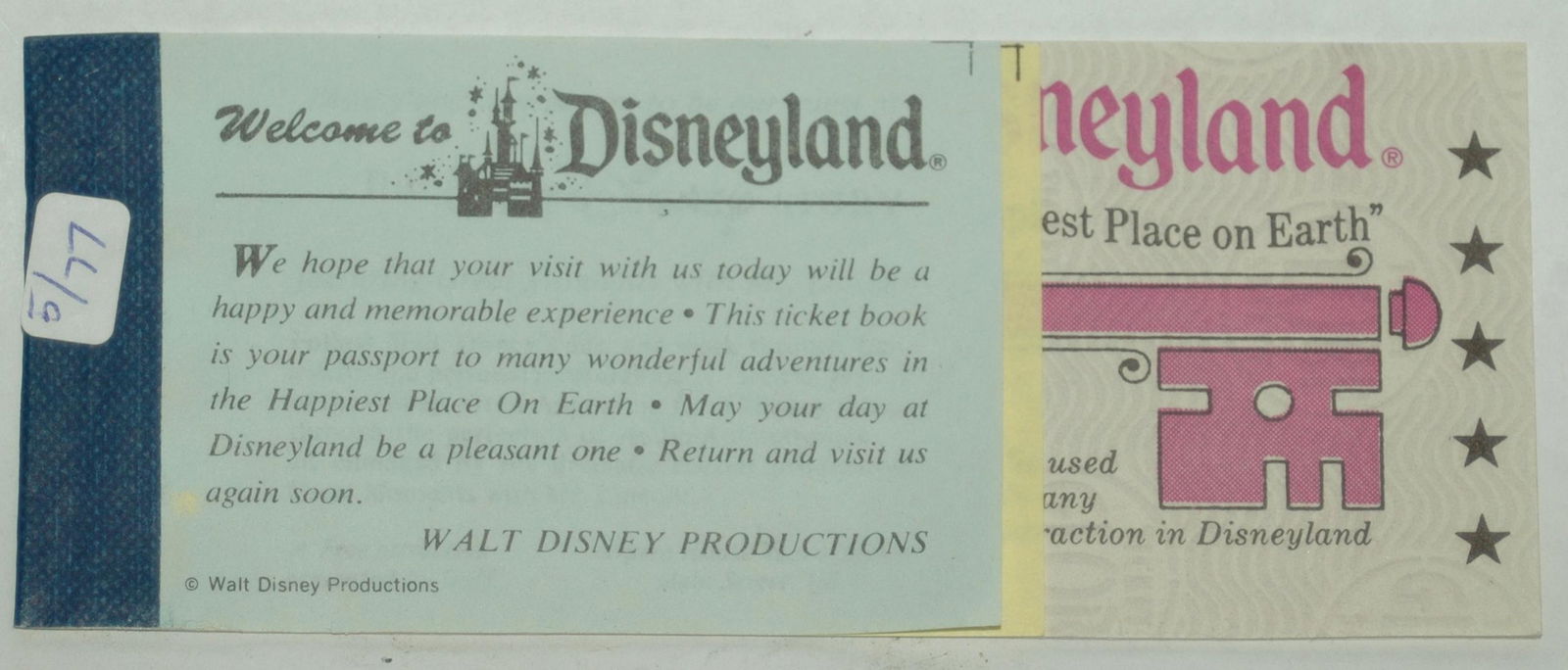 Mint Complete 5 Magic Key DISNEYLAND Ticket Book (1 of 5)