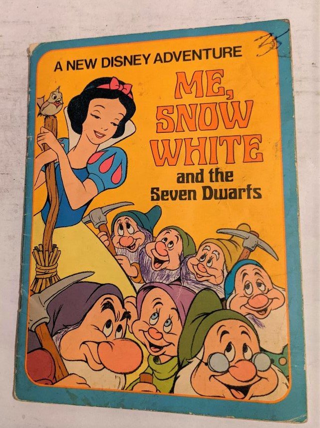 1976 Me, Snow White & the Seven Dwarfs Book (1 of 1)