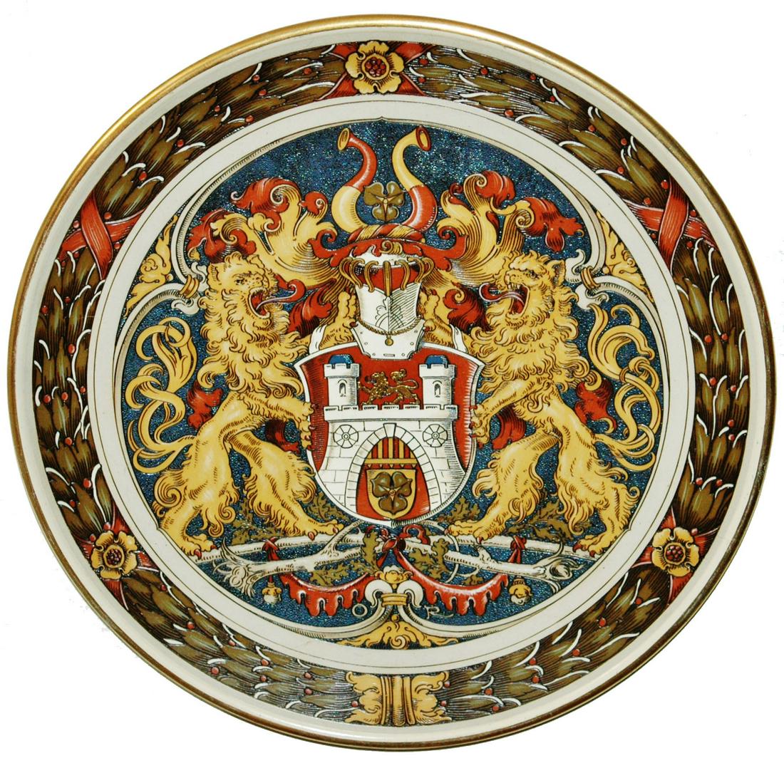 Probe Mettlach Etched Hannover Shield Plaque (1 of 1)