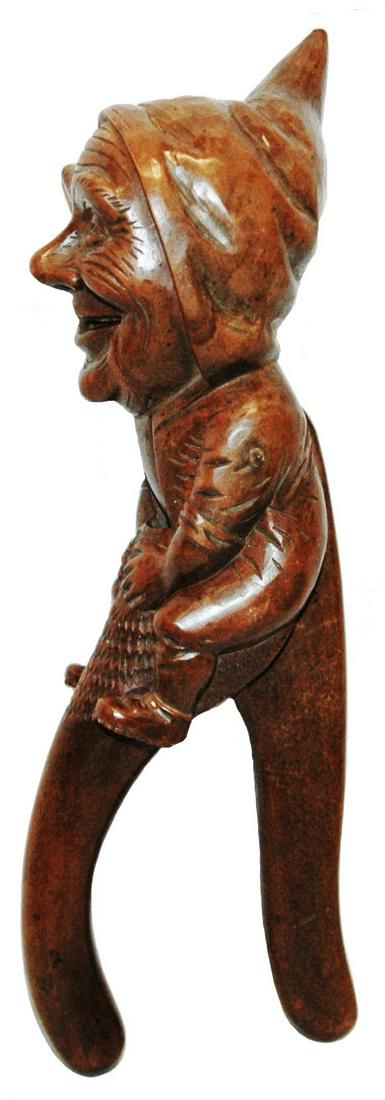 Black Forest Sitting Dwarf Vintage Nutcracker (1 of 3)