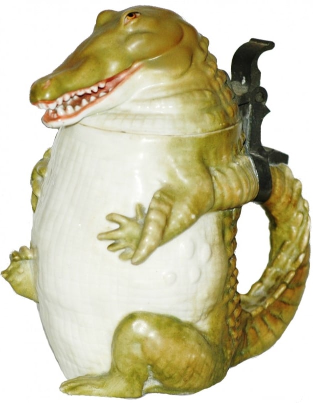 Standing Alligator Schierholz Character Stein (1 of 3)