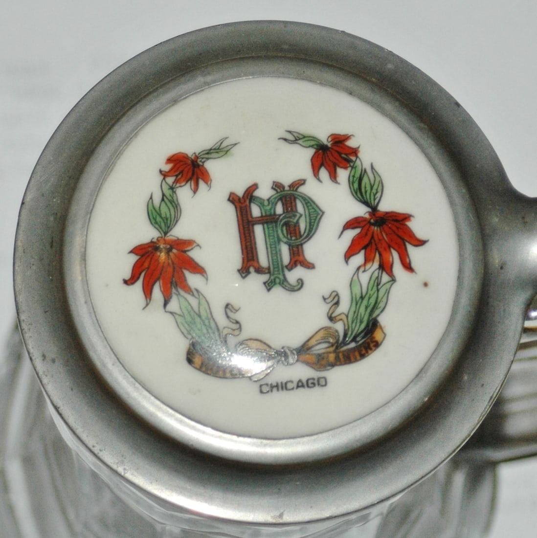 Hotel Planters, Chicago Advertising Glass Stein: Pressed Glass 1/2L. Porcelain inlay “Hotel Planters, Chicago.” Mint.