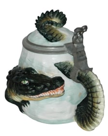 Bohne Alligator Wrap Around Character Stein