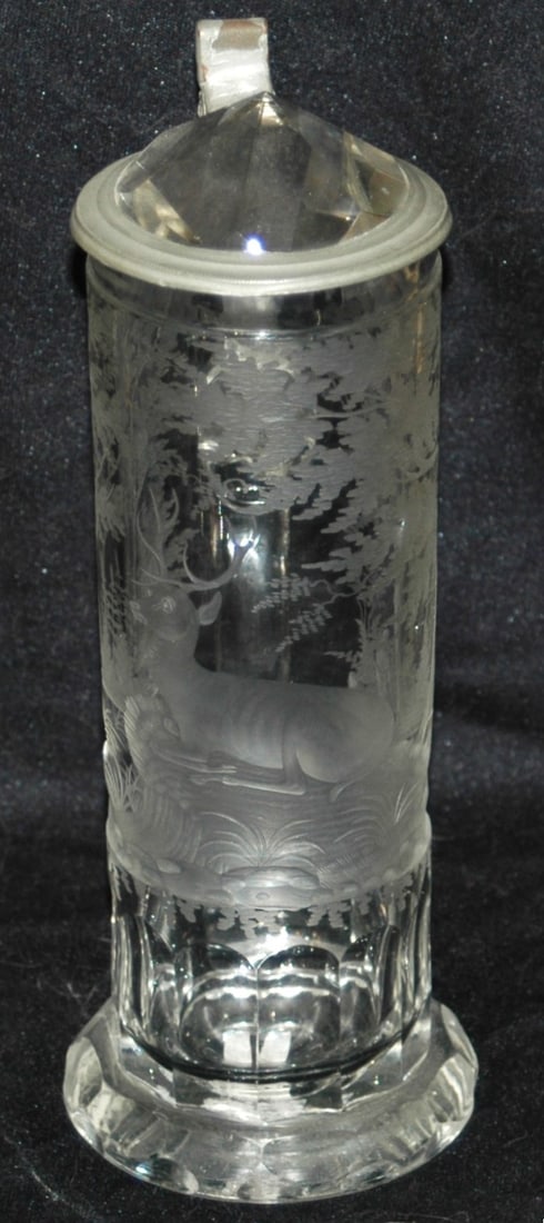 Reclining Forest Stag Glass Stein w Prism Lid (1 of 2)