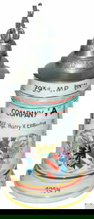 US Cold War Regimental MP Company 1954 Guns Finial: American Cold War Regimental 1/2L Porcelain. “793 MP BN Company A Nurnberg, Germany 1954, Sgt. Harry Enston.” Crossed pistols finial. Mint.