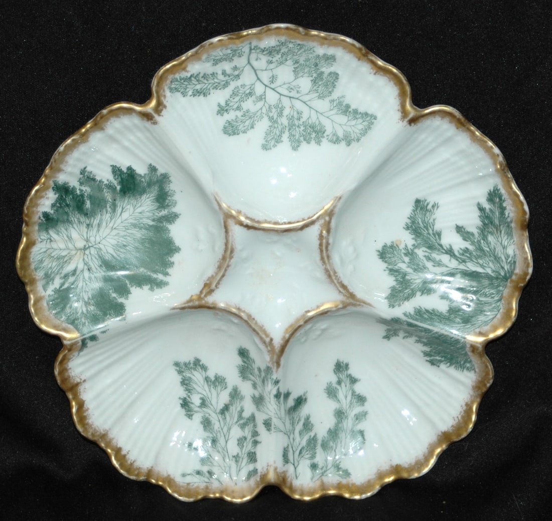 T&V Lemoge Oyster Plate Detailed Floral 5 Wells: T & V Lemoge 8 1/4" Oyster Plate. Detailed floral design in 5 wells. Mint.