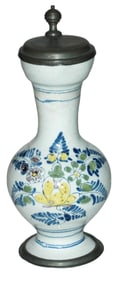 Nurnberg Floral Goose Neck c.1760 Faience Stein
