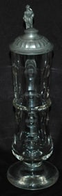 13" Tall Circle Design Pedestal Base Glass Stein