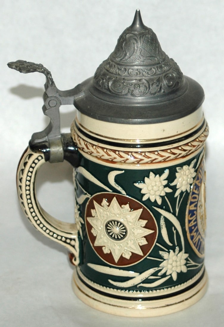 1/4L Harvard University Shield Stein - 3