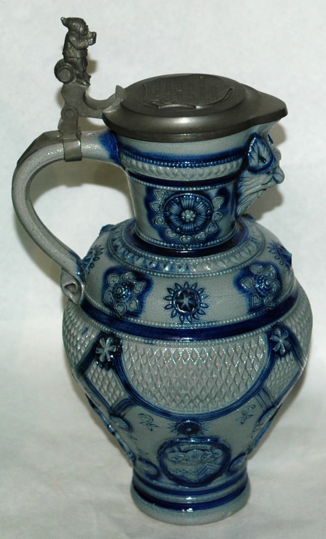 1-1/2L Dated Shield &Rosettes Stein wBearded Spout - 3