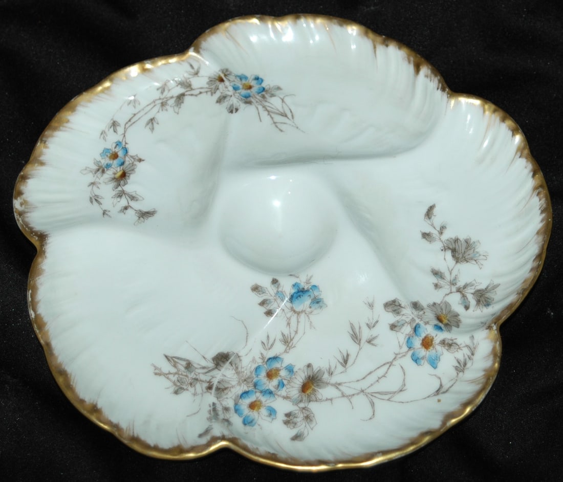 Haviland Limoges Floral Design Wells Oyster Plate (1 of 1)