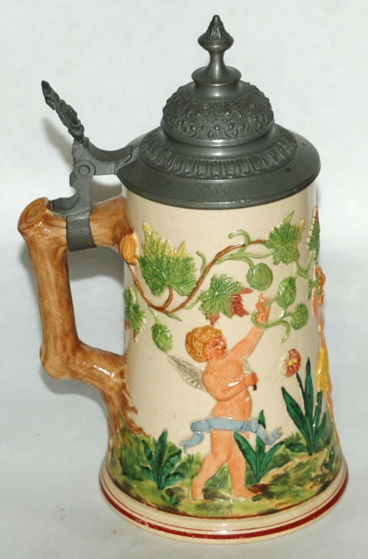 3/10L Cherubs Picking Hops Relief Stein - 3