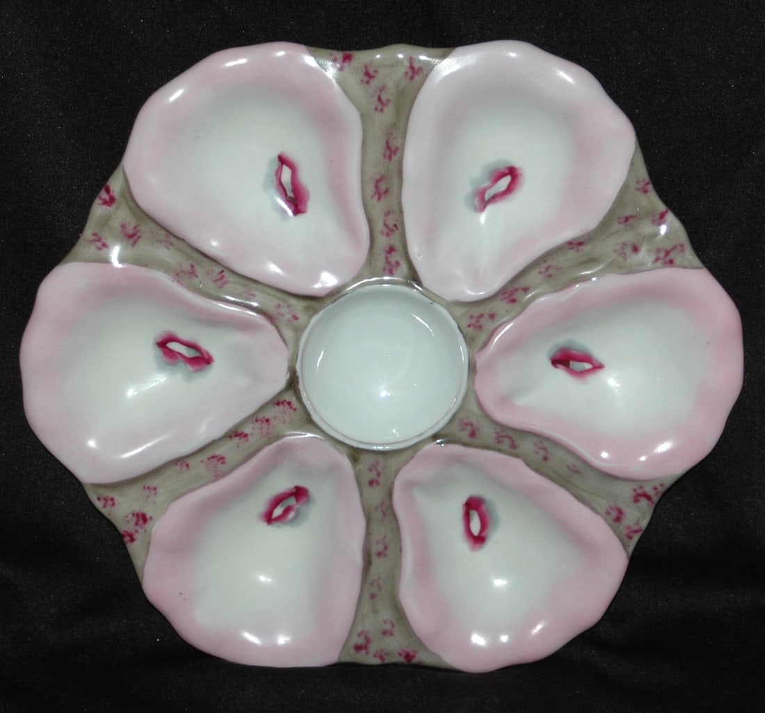 Porcelain Oyster Plate w Six Oyster Shell Wells: Porcelain 9 1/2" Oyster Plate. Six oyster shell wells. Mint.