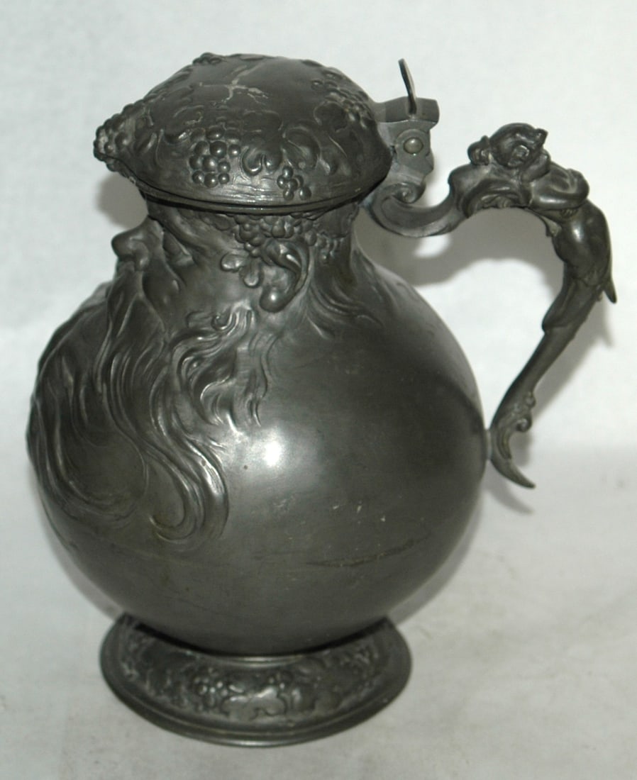 1L Bearded Man Pewter Character Stein - 4