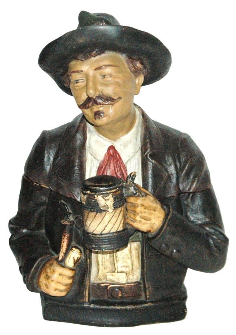JMTedrracotta Tobacco Jar Bavarian Man w Stein (1 of 5)