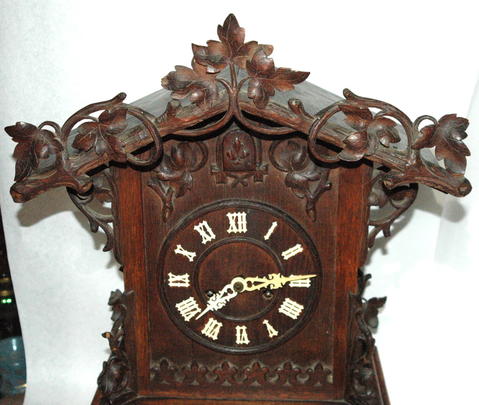 Black Forest Mantel Cuckoo Clock Carved Grape Leaf - 2