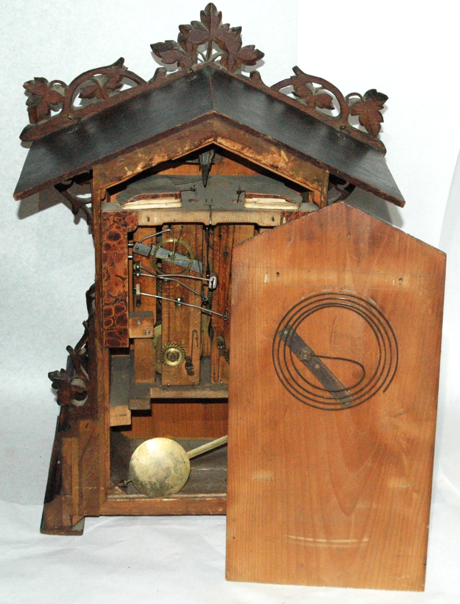 Black Forest Mantel Cuckoo Clock Carved Grape Leaf - 6