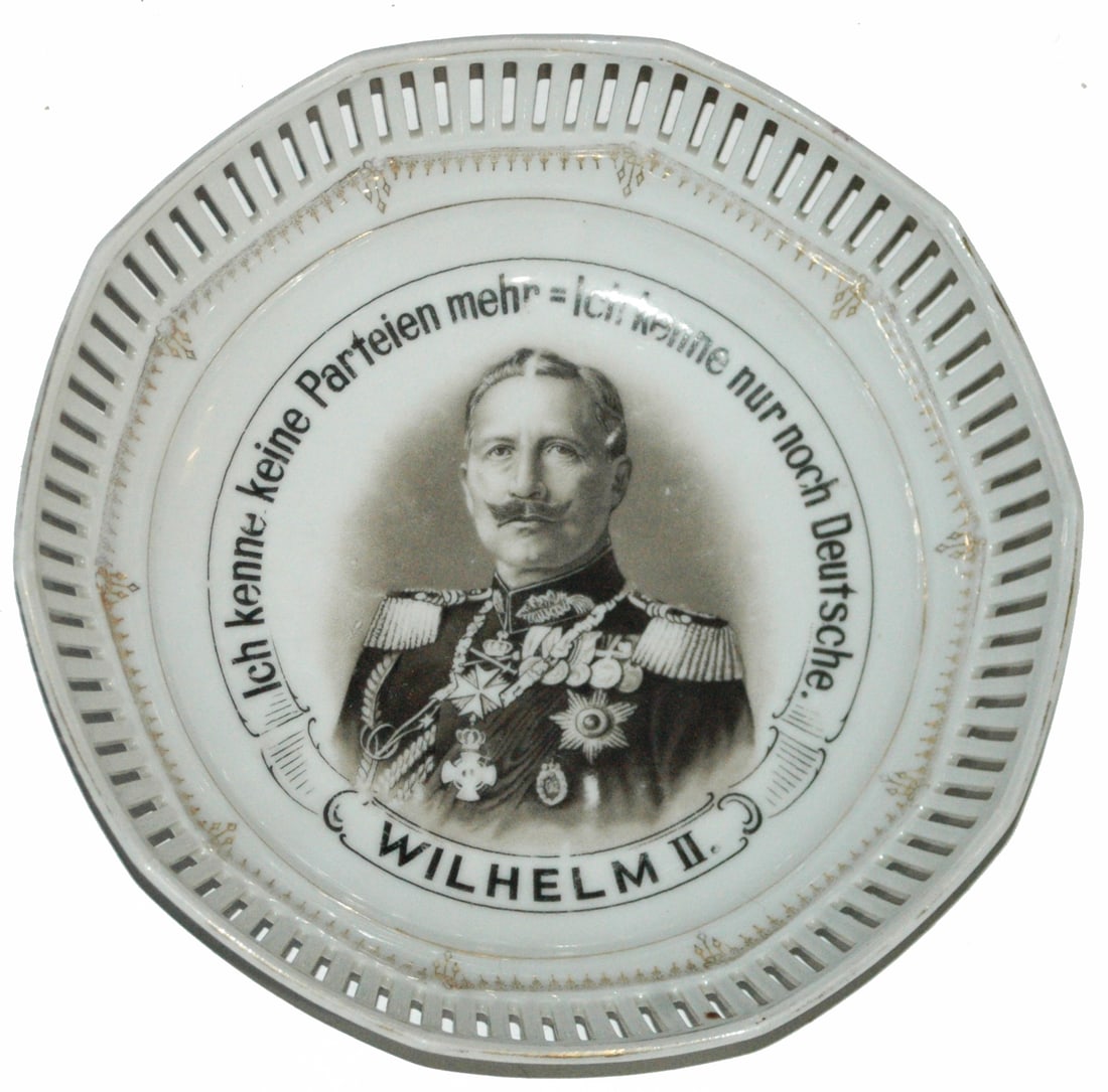 Kaiser Wilhelm II Reticulated Border Bowl (1 of 1)