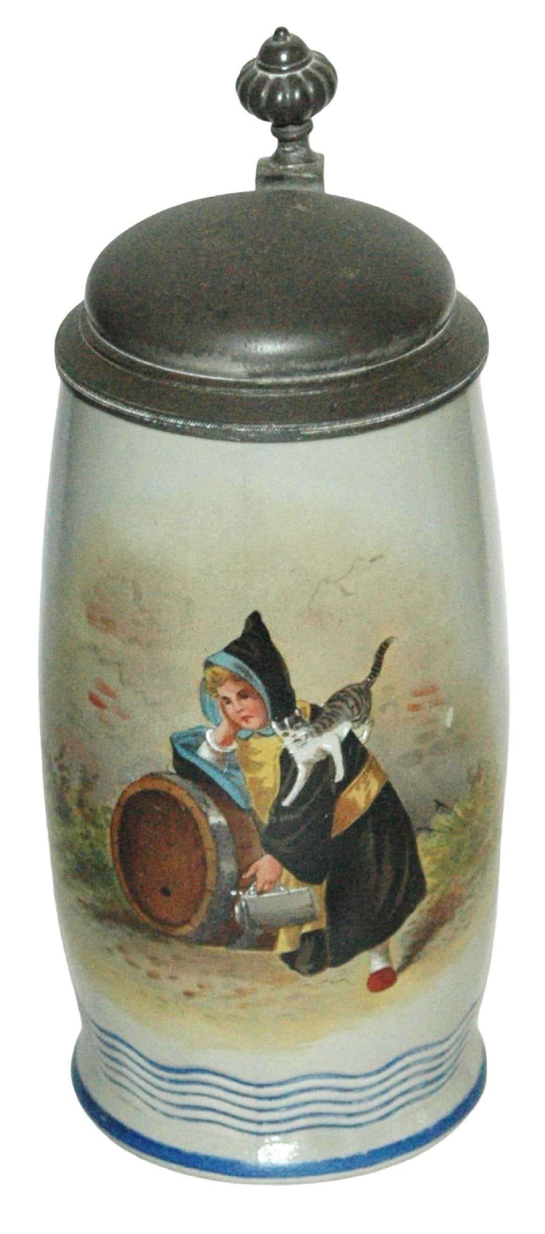 1L Munich Child with Cat Leans on Barrel Stein (1 of 4)