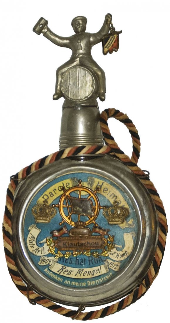 Regimental Flask w Side Door Matr 2 Klautschou: Regimental Flask. "Matr. Artl. 2. Komp. Klautschou 1909-1912, Res. Mengel." One side has spring released door that opens. Normal wear.