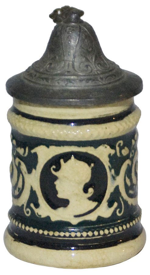 Mini 3" Stein w Knight (1 of 1)
