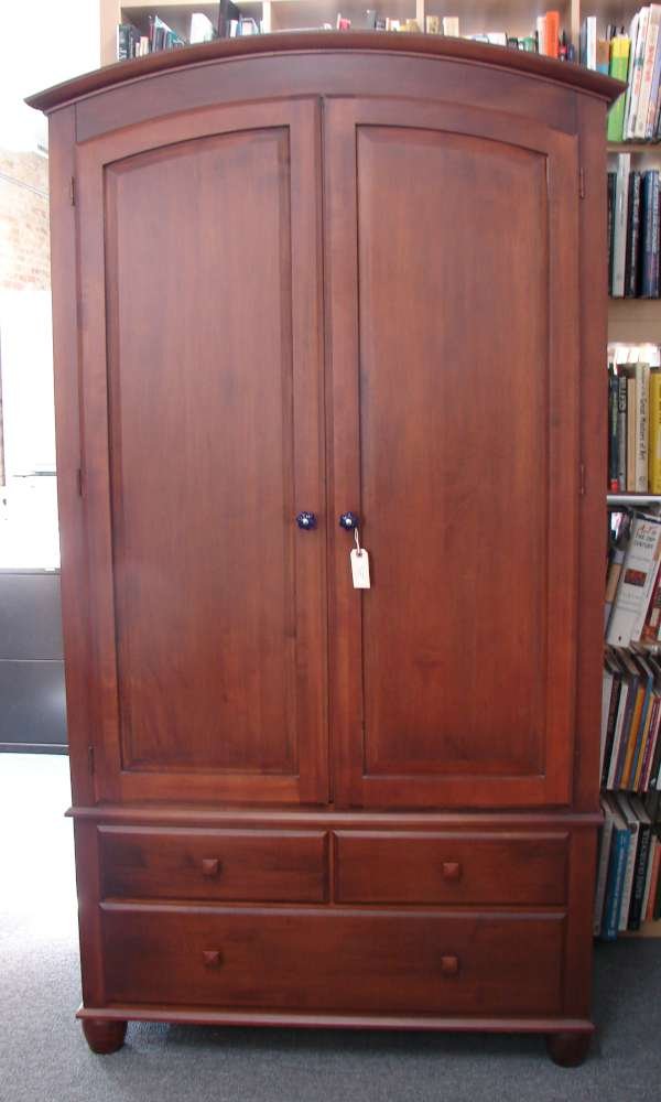 Armoire Ethan Allen Cherry Country Crossings