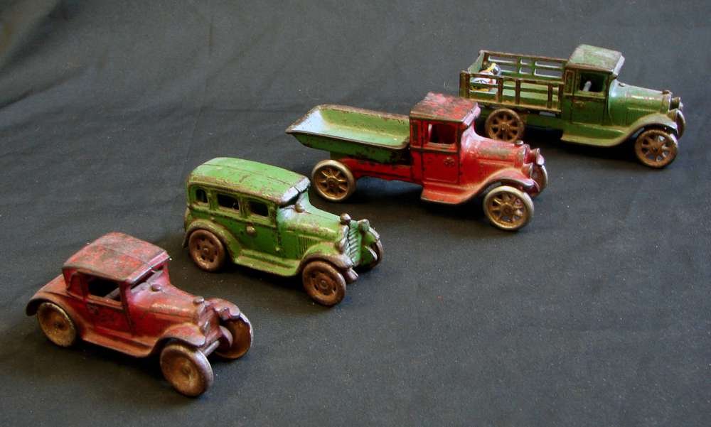 arcade cast iron cars