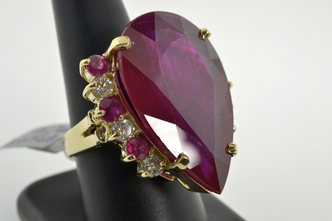 Ruby Ring Appraised Value: $32,924 - 4