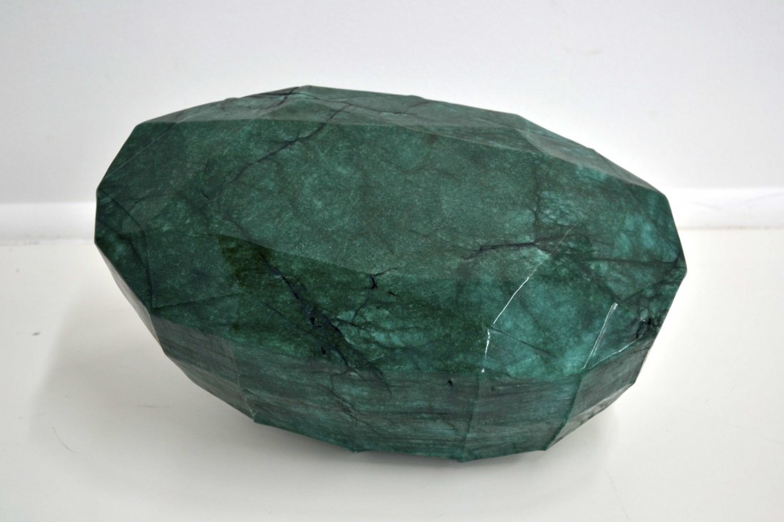 40,569cts Green Beryl (EMERALD) Appraised at $1 million: 40,569.60 cts Green Beryl (EMERALD) -ENHANCED COLOR- "One of the world's largest green beryl" (EMERALD) stones. The piece is appraised at over one million dollars U.S.D. We however think that this app