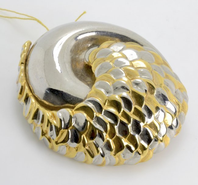 Givenchy Brooch: Vintage Givency brooch K1E12
