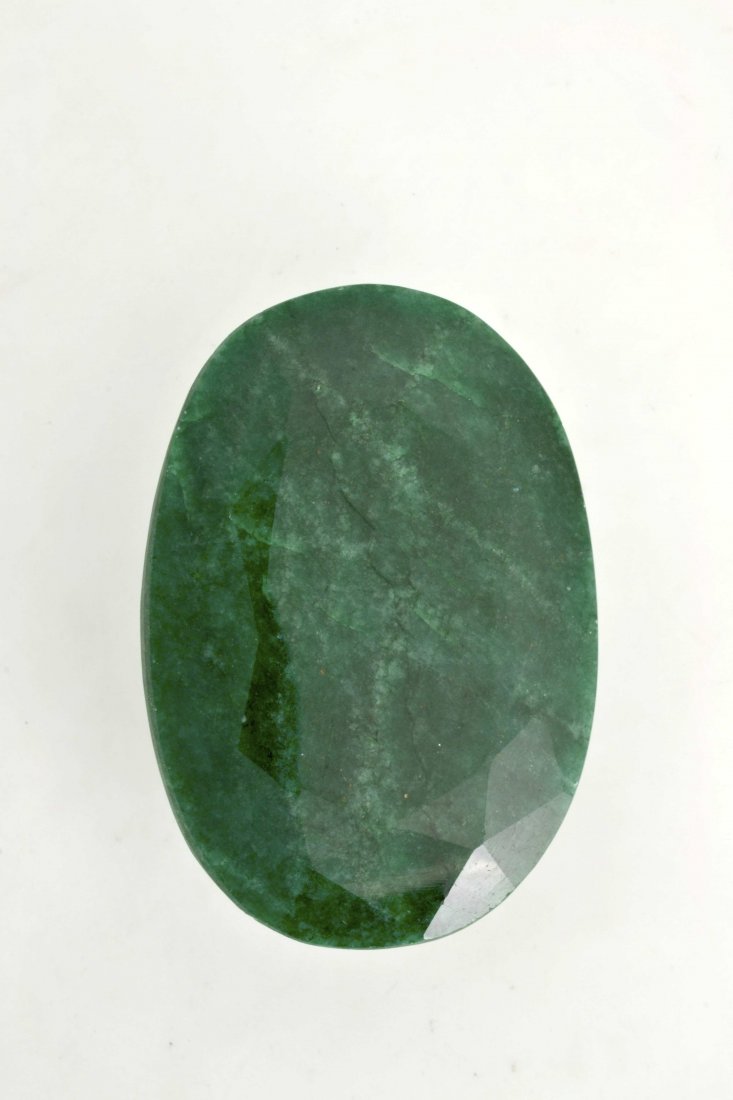 177.46 ct Green Beryl Loose Stone AV: $4,614: 177.46 ct Green Beryl Loose Stone K14J9