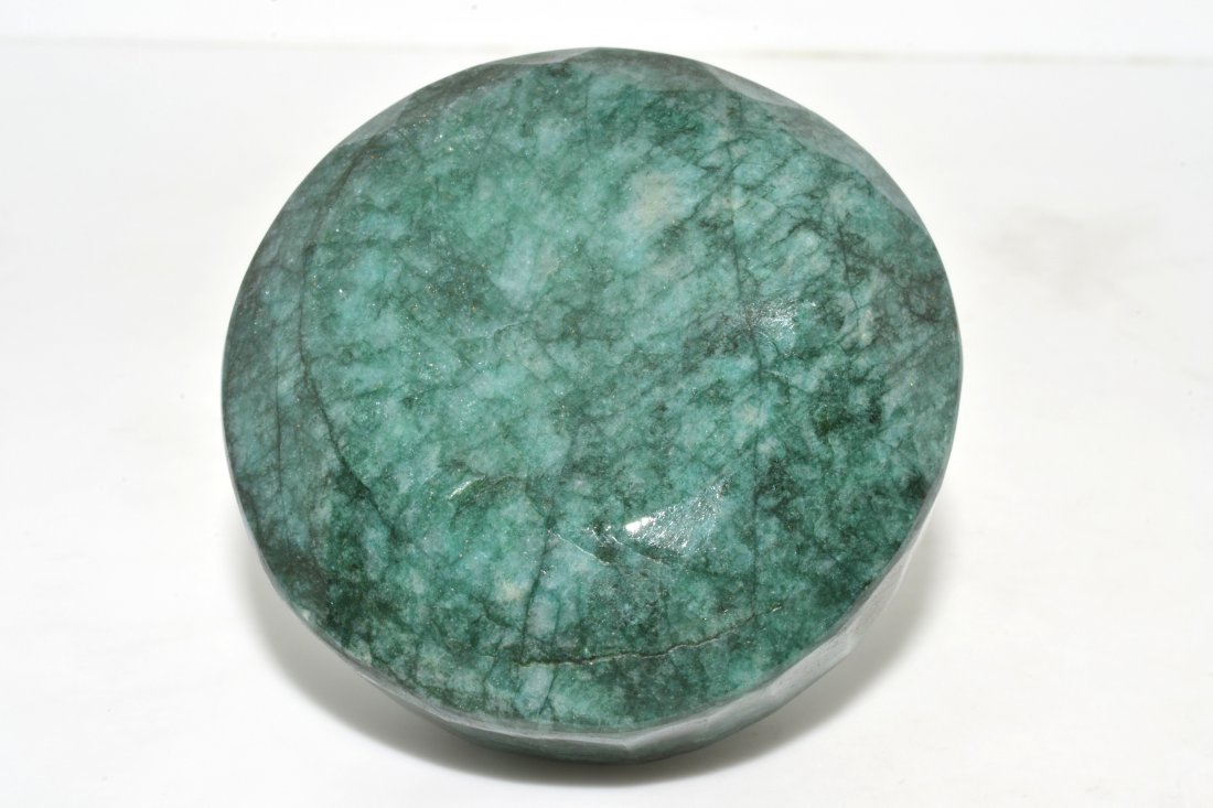 876.35 ct Green Beryl Loose Stone AV: $22,785: 876.35 ct Green Beryl Loose Stone K69J3