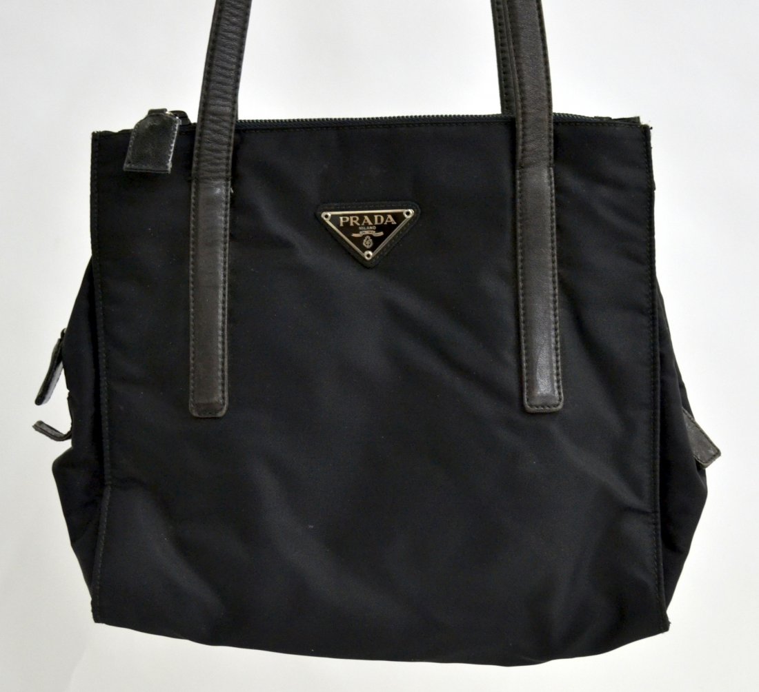 Prada Bag (GOOD CONDITION): Prada Bag (GOOD CONDITION) K39J8