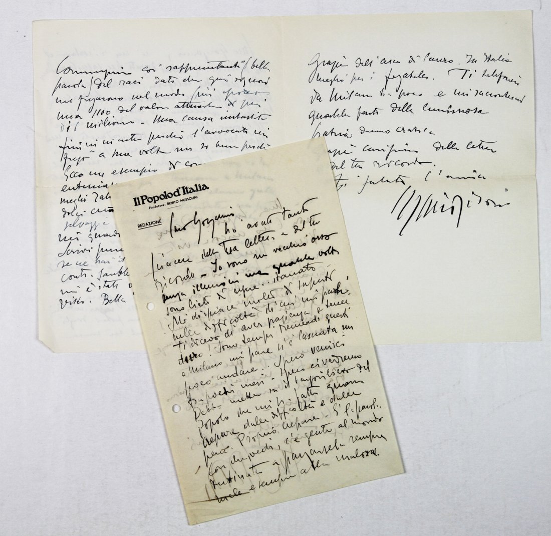 Sironi Mario: Sironi Mario. 2 lettere autografe firmate. Non datate (una 1950 da timbro postale). Manoscritti a inchiostro blu e nero. Scritte 5 pagine in totale. Una lettera su carta intestata “Il Popolo d&r