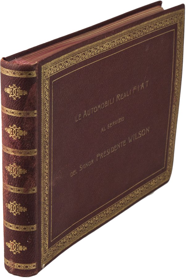 L'arrivo a Roma di Woodrow Wilson.: L'arrivo a Roma del presidente degli Stati Uniti d'America Sig. Woodrow Wilson. 3 gennaio 1919. Album in-folio oblungo (mm 345x245). 30 fotografie all'albumina suddivise in 4 sezioni, introdotte da al