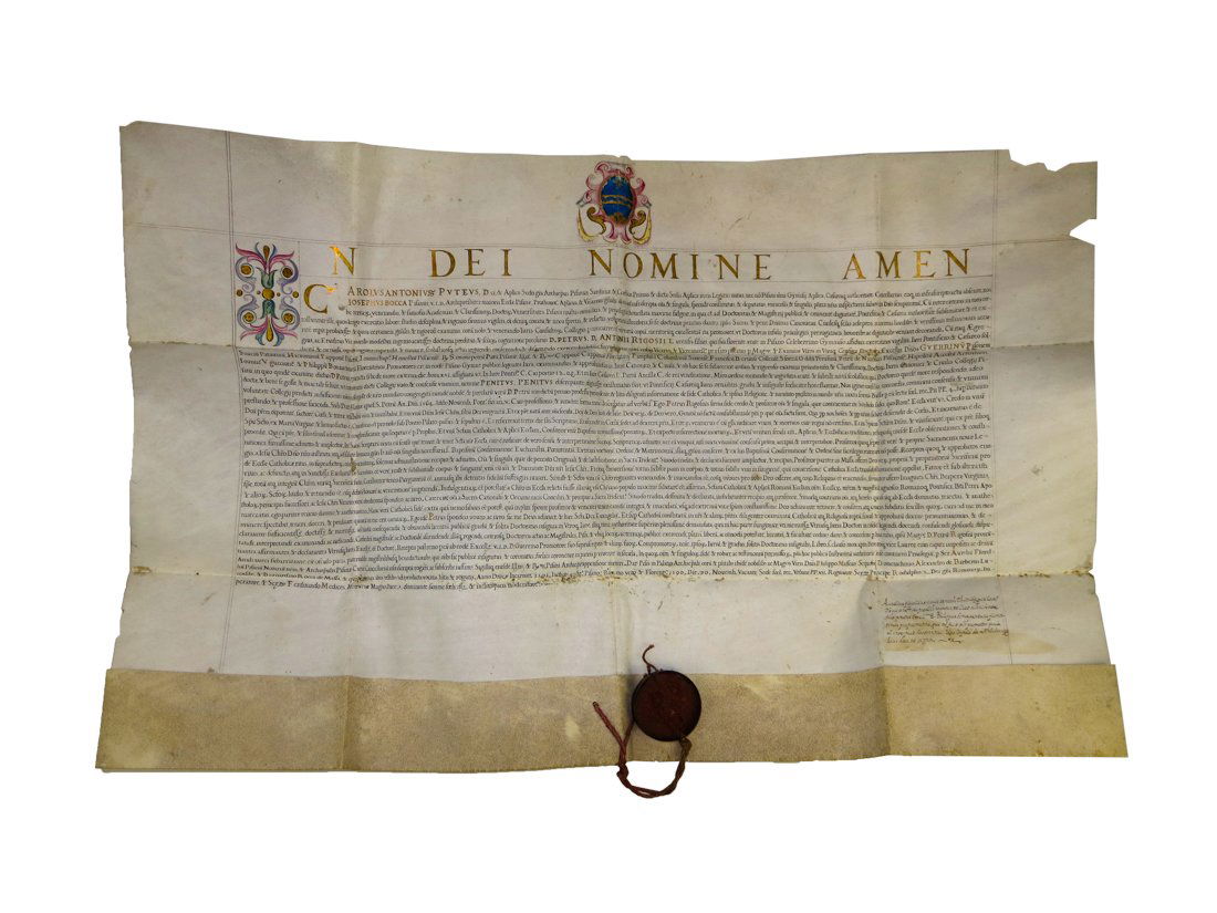 Pergamena con decorazioni e sigillo in ceralacca (1 of 1)