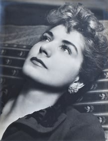 Lotte Jacobi (1896-1990): Toni Robin Portrait, 1940