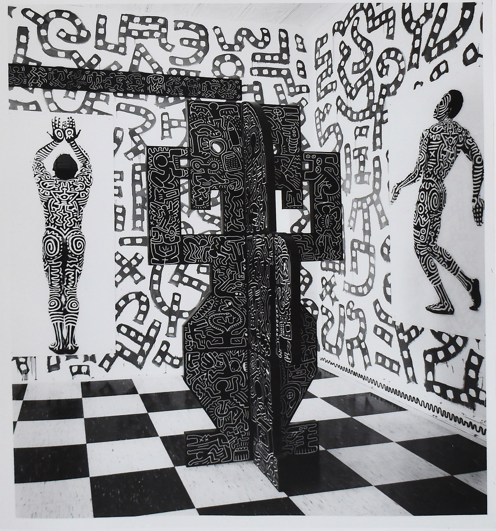Ivan Dalla Tana (1950-2011): Keith Haring & Bill T. Jones, 1983: Ivan Dalla Tana (1950-2011) Keith Haring & Bill T. Jones, 1983 Photo Photo credit stamp on verso Keith Haring Totem tag on verso From the collection of Elyn Zimmerman and Kirk Varnedoe Dimensions: