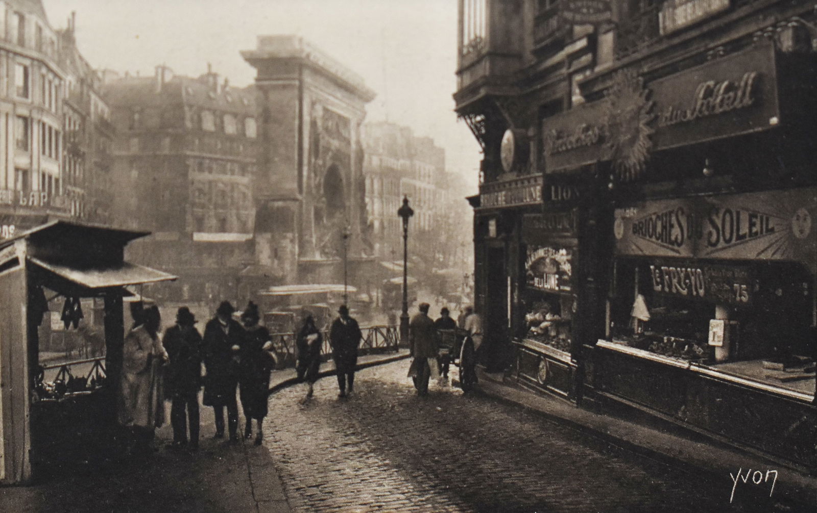 Jean Pierre Yves Petit AKA 'Yvon' (1886-1969): La Parie St. Martin vue de la Rue de la Lune (The: Jean Pierre Yves Petit AKA 'Yvon' (1886-1969) La Parie St. Martin vue de la Rue de la Lune (The Parsh of St. Martin seen from the Rue de la Lune), c. 1930s, Printed Later Copperplate engraving
