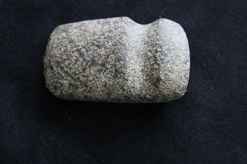 3/4 Groove Axe: ¾ groove Granite Axe found in Pike Co Illinois Ex Phillips museum 3.36”
