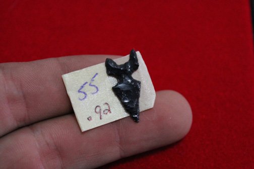 Desert Redding - .92”: Desert Redding - .92” Made of Obsidian and has a very deeply notched base. Found in San Diego Co. California
