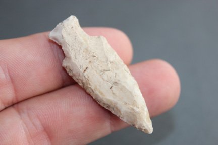 Small stemmed point (1 of 2)