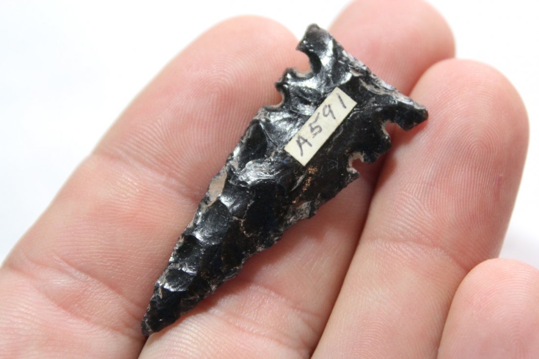 Obsidian Side Notched point (1 of 2)