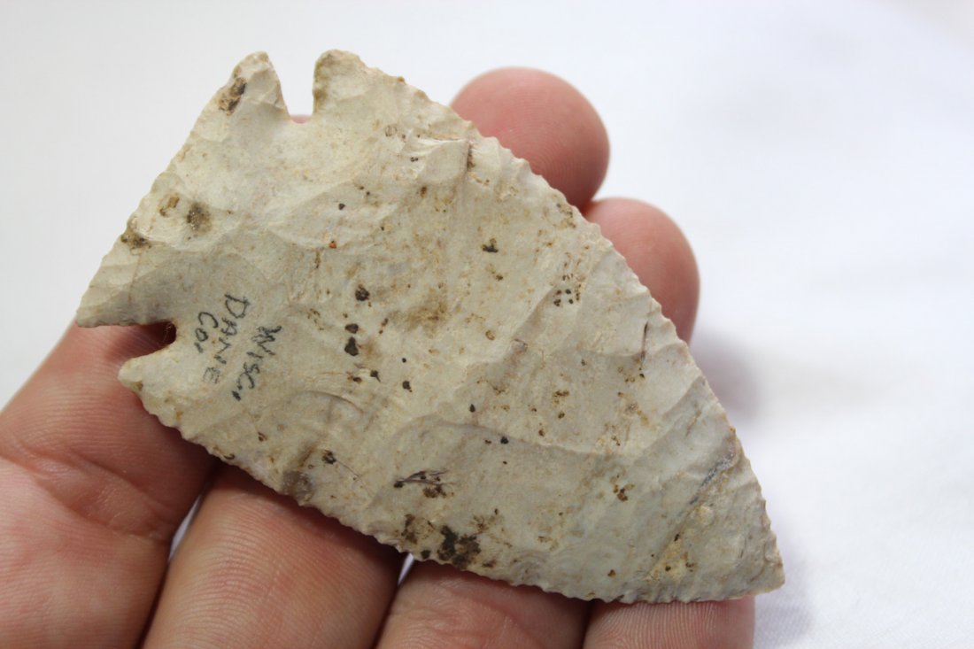 Corner Notched Arrowhead (1 of 3)